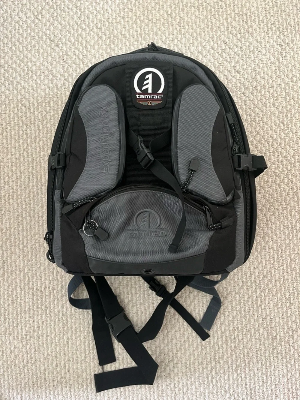 Tamrac 5585 expedition 5X Camera Backpack. Holds Accessories & 12” laptop
